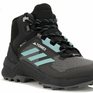 Chaussures de sport femme adidas Terrex Swift R3 Mid Gore-Tex W en déstockage
