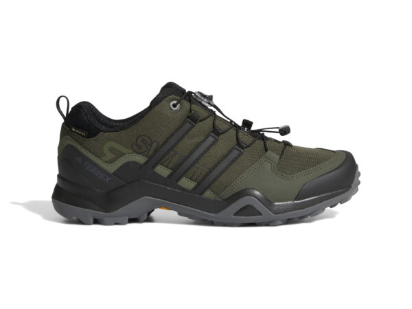 Chaussures de randonnée adidas Terrex Swift R2 GTX pour hommes