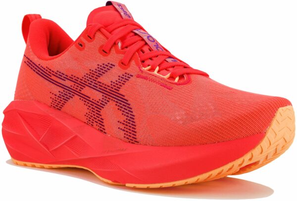 Chaussures de sport femme Asics Novablast 5 - Confort et dynamisme pour vos sessions de running