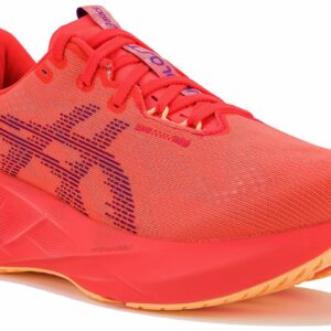 Asics Novablast 5 Chaussures homme - Confort et dynamisme pour vos sessions de running.