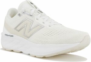 Chaussures de sport femme New Balance Fresh Foam 520 V9