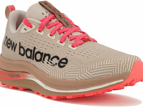Chaussures de trail New Balance FuelCell SuperComp pour femme