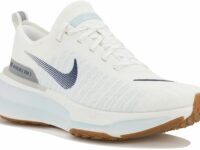 Chaussures de sport femme Nike Invincible 3