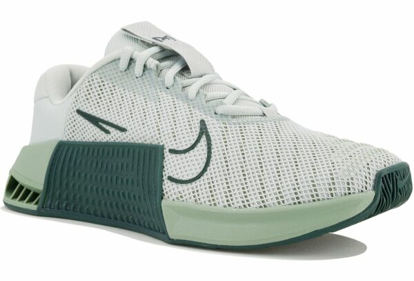 Chaussures de sport femme Nike Metcon 9 pour des entraînements intenses