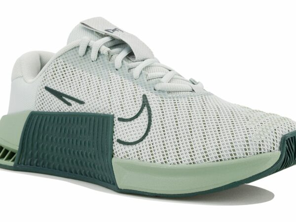Chaussures de sport femme Nike Metcon 9 pour des entraînements intenses