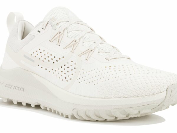 Chaussures de trail Nike Pegasus Trail 4 en promotion