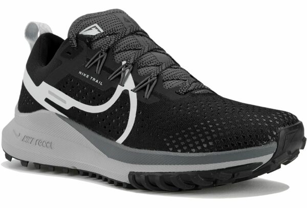 Chaussures Nike Pegasus Trail 4 W en déstockage