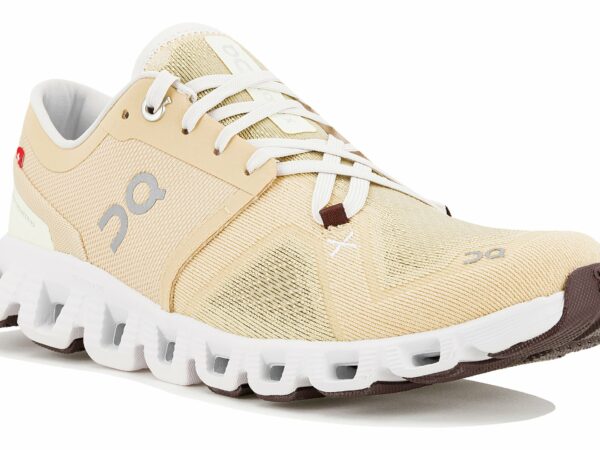 Chaussures de sport femme On-Running Cloud X 3 en déstockage