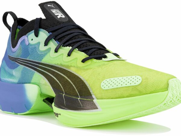 Chaussures de sport femme Puma Fast-R Nitro Elite en déstockage