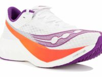 Chaussures de running Saucony Endorphin Pro 4 W pour femmes en déstockage