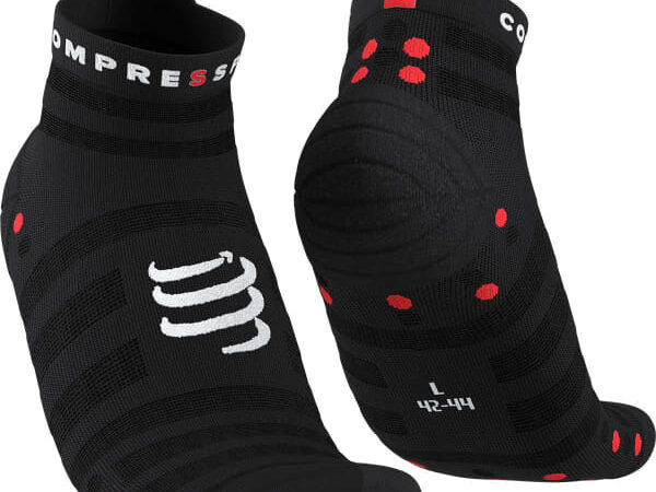 Compression chaussettes de running Compressport Pro Racing Socks V4.0 Ultralight Run Low - Noir - taille 35/38