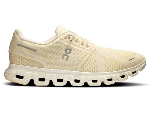 Chaussure de course femme ON RUNNING Cloud 6 W - Beige - taille 36 1/2 2025