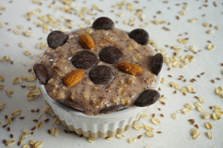 Banana bread healthy aux flocons d’avoine et chocolat noir