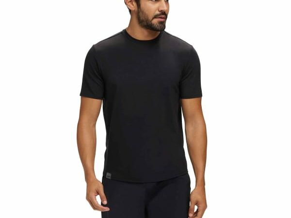 T-shirt HOKA ONE ONE Essential Tee pour homme en noir - taille S 2025