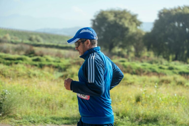 Travail de côtes : 5 séances types pour gagner en puissance