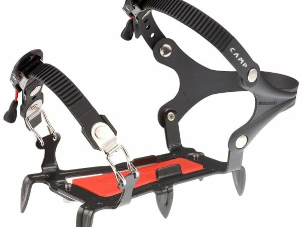 CAMP FROST 6 POINTES