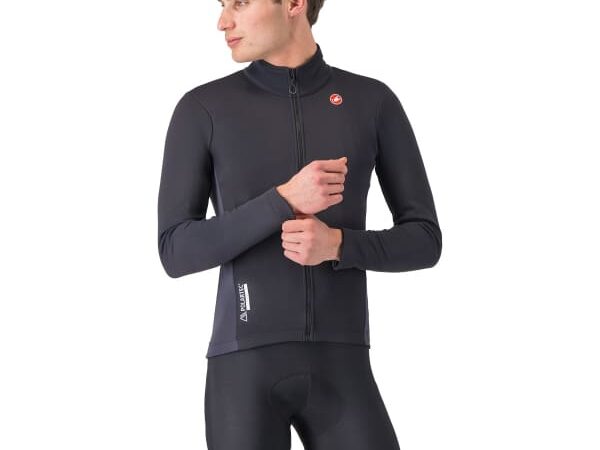 CASTELLI VESTE ENTRATA 2