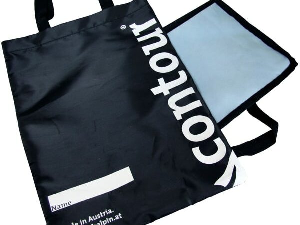 CONTOUR SKIN BAG W/ MICROFIBER