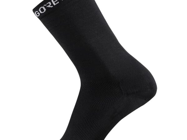 GORE ESSENTIAL SOCKS