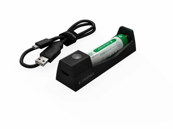 Ledlenser Station de charge et batterie Li-ion 3.7V/750 mAh Lampe frontale / éclairage