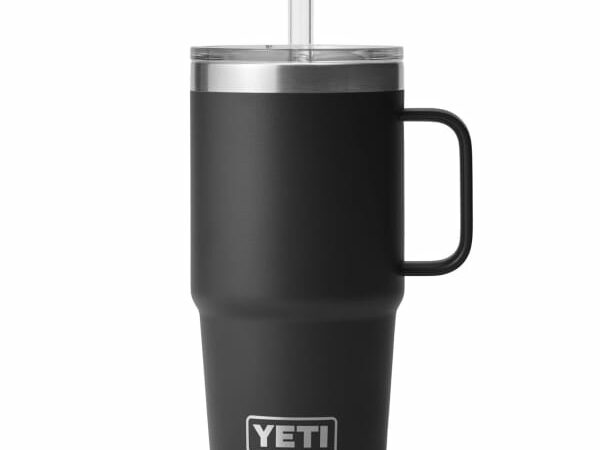 YETI RAMBLER 25 OZ STRAW MUG