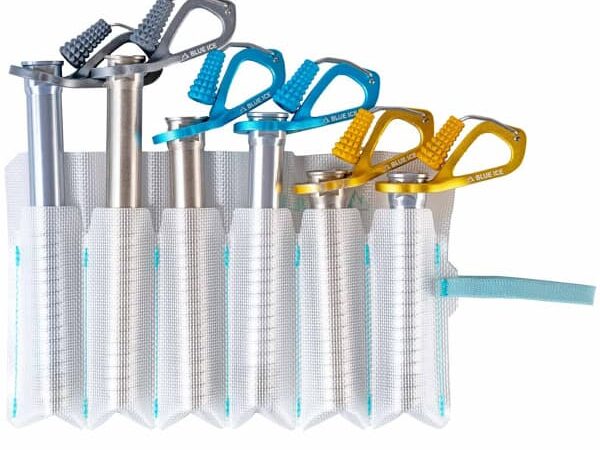 BLUE ICE ROLLUP ICE SCREW HOLDER