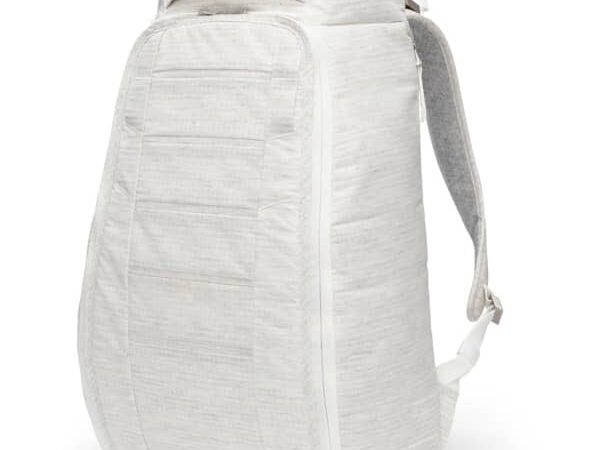 DB HUGGER BACKPACK 30L