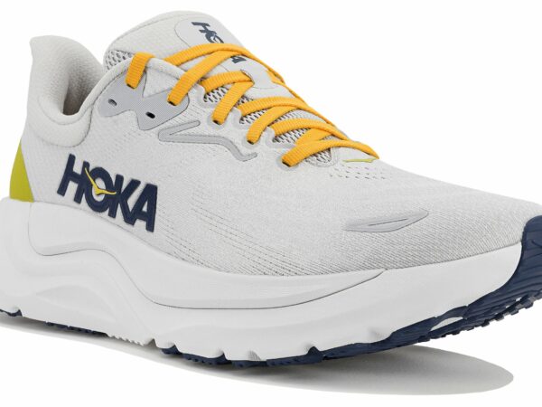 Hoka One One Arahi 8