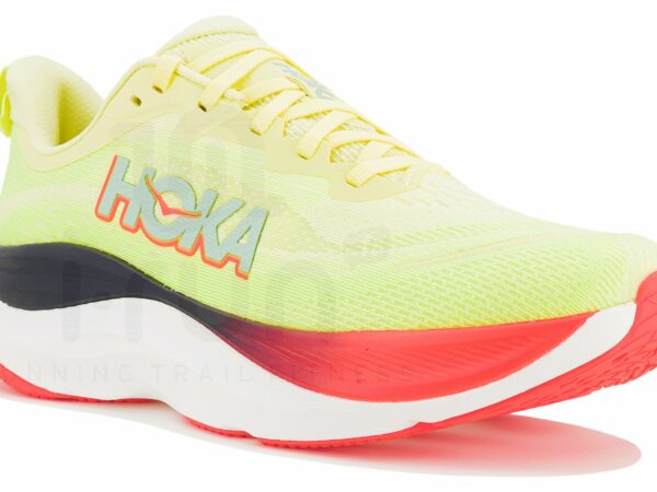 Hoka One One Skyflow