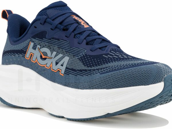 Hoka One One Skyflow