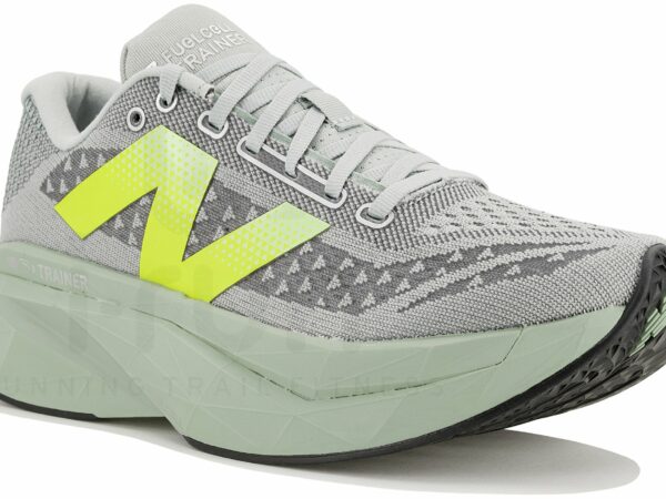 New Balance FuelCell SuperComp Trainer V3
