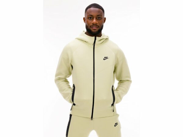Nike Tech Fleece Windrunner M