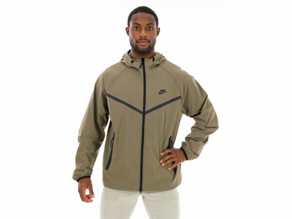 Nike Tech