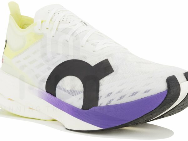 On-Running Cloudboom Strike Chaussures de sport femme