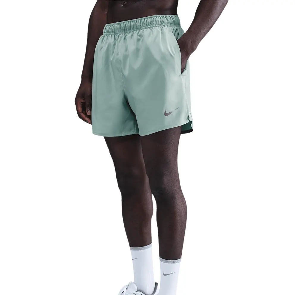 Short avec sous-short Nike Challenger 13 cm