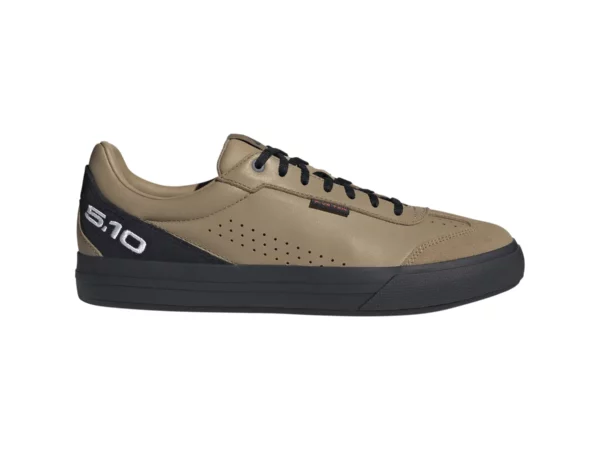 Chaussures adidas Sleuth DLX 2