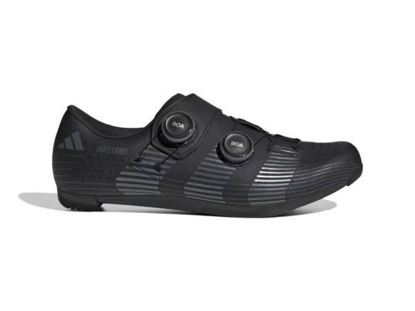 Chaussures adidas Vueltano