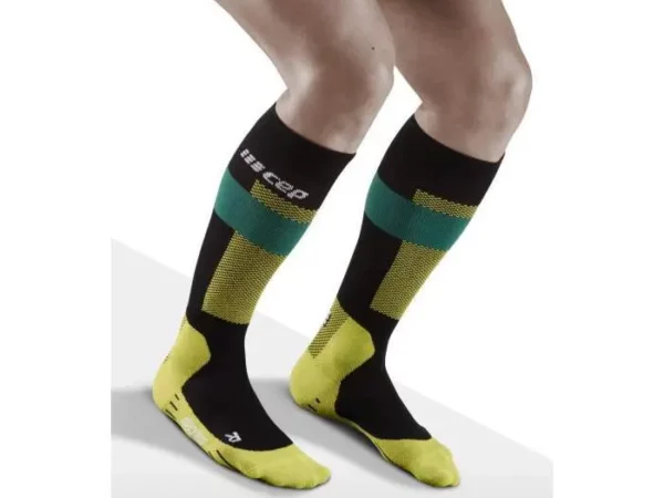 Chaussettes de compression hautes de ski en mérinos CEP Compression V2