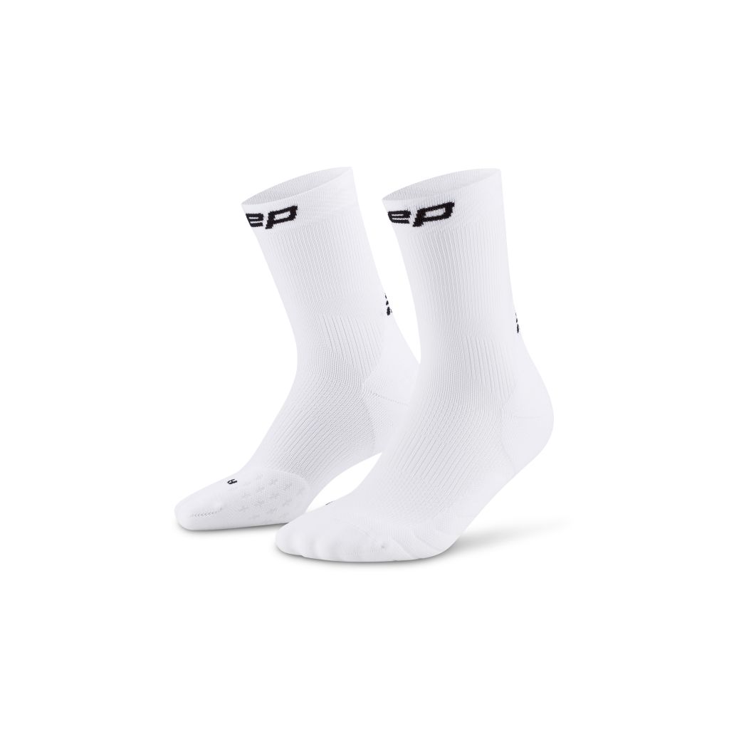 Core Run Mid Cut Socks