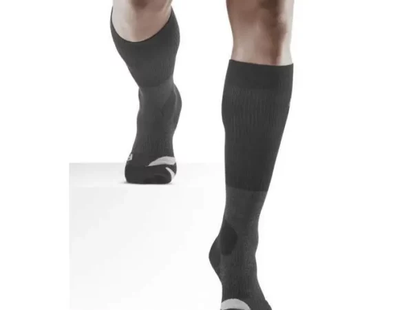Chaussettes de compression de randonnée en mérinos CEP Compression