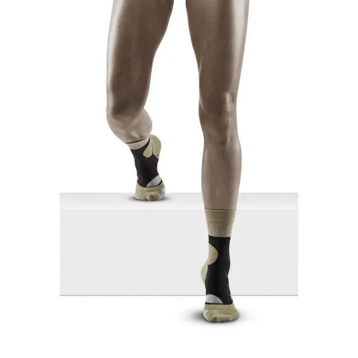 Chaussettes de compression mi-mollets de randonnée en mérinos femme CEP Compression