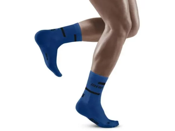 Chaussettes de compression mi-mollets running CEP Compression V4