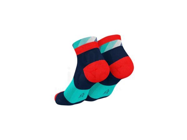 INCYLENCE Strides Short Ultralight