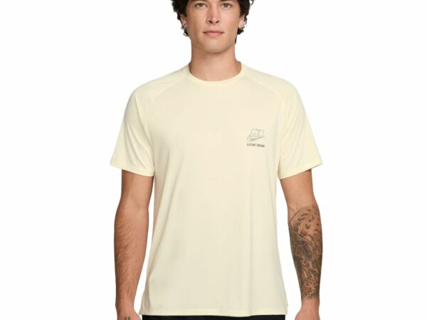 Stride Dri-Fit ADV Dust Dreams Short Sleeve Top