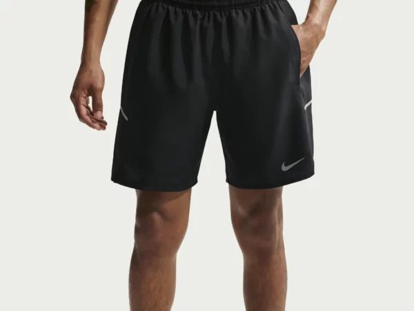 Short Nike Miler