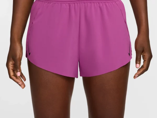 Short femme Nike AeroSwift