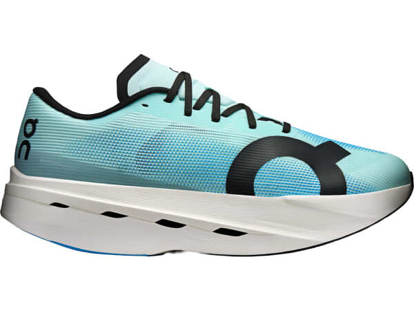 ON RUNNING CLOUDBOOM VOLT