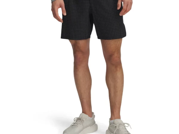 Short Under Armour Launch Pro 7''