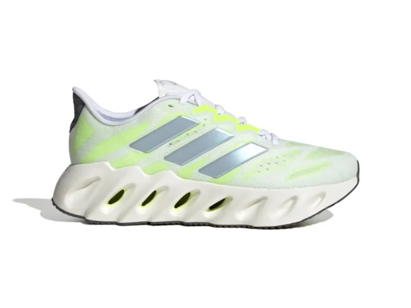 Chaussures de running adidas Shift FWD