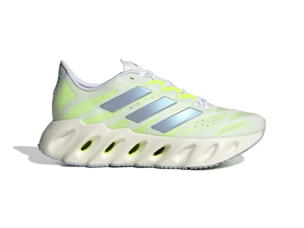 Chaussures de running fille adidas Shift FWD